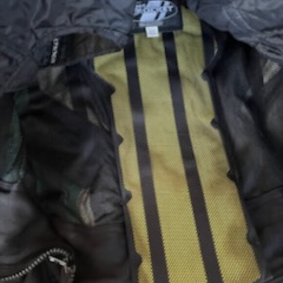 Rocket Motor Cycle Jacket. - Picture 11 of 12